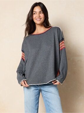 NATURAL LIFE Knit Trim Sweatshirt in Charcoal Size S/M